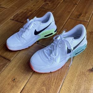 Nike Women's Air Max Excee